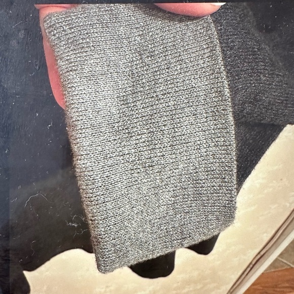 Cynthia Rowley knit cowl neck sweater dress.Size M - Picture 7 of 13